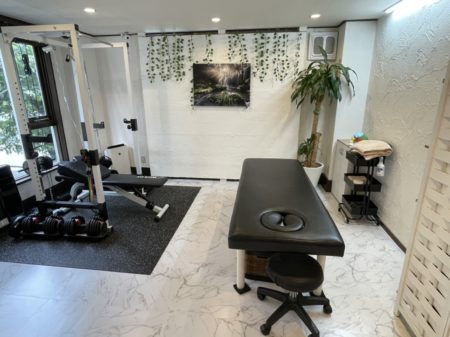 コツリバ本店店内写真